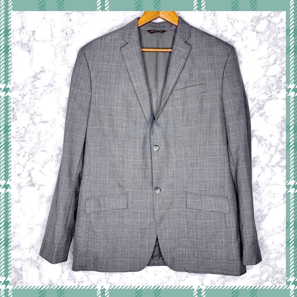 Perry Ellis Gray Plaid Blazer Men’s 42R Two Button Sport Coat Classic Fit